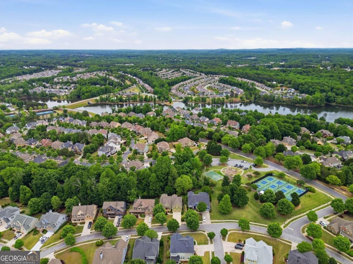 7422 Brookstone Circle Flowery Branch - Photo 39