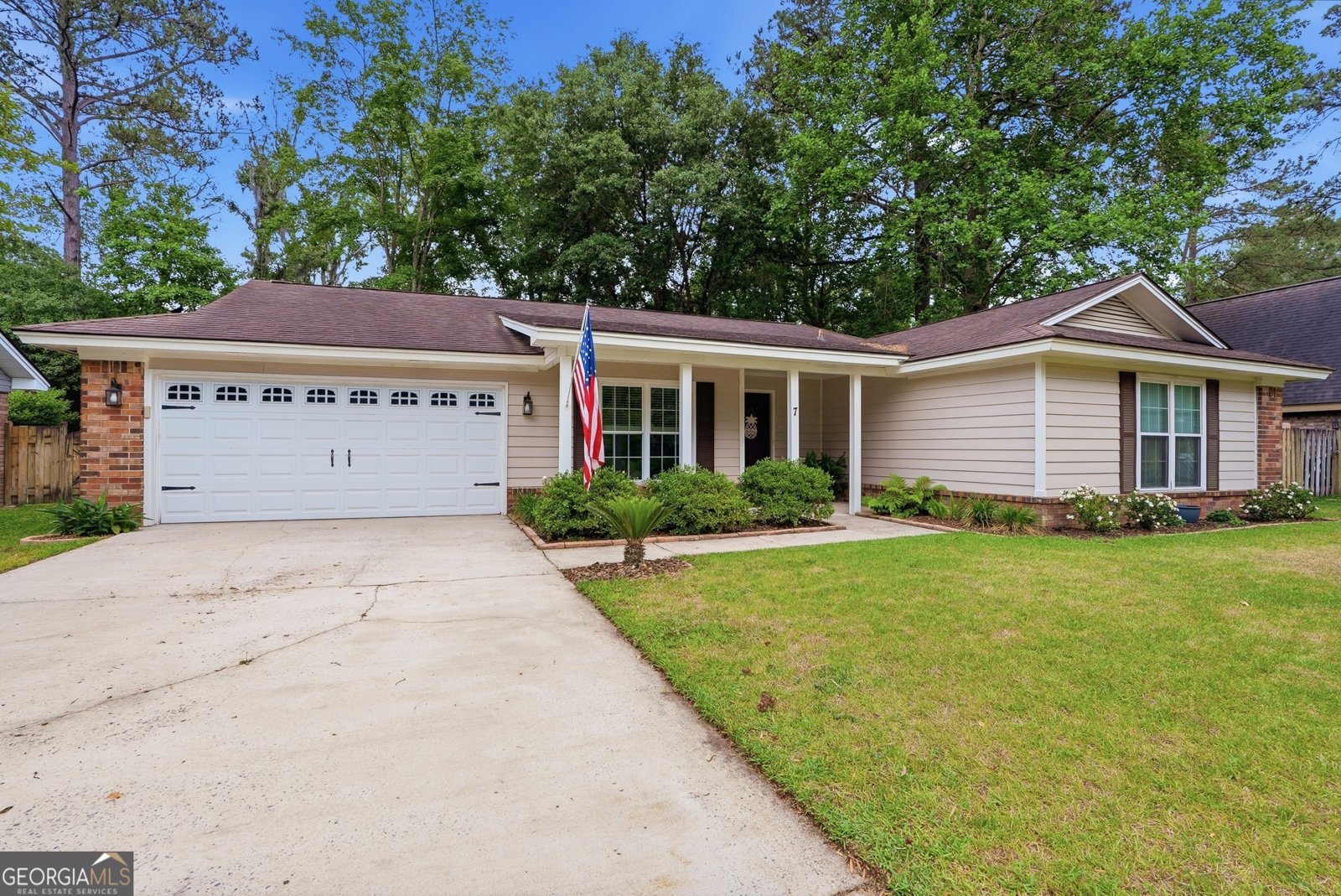 7 Goldfinch Court Savannah - main photo