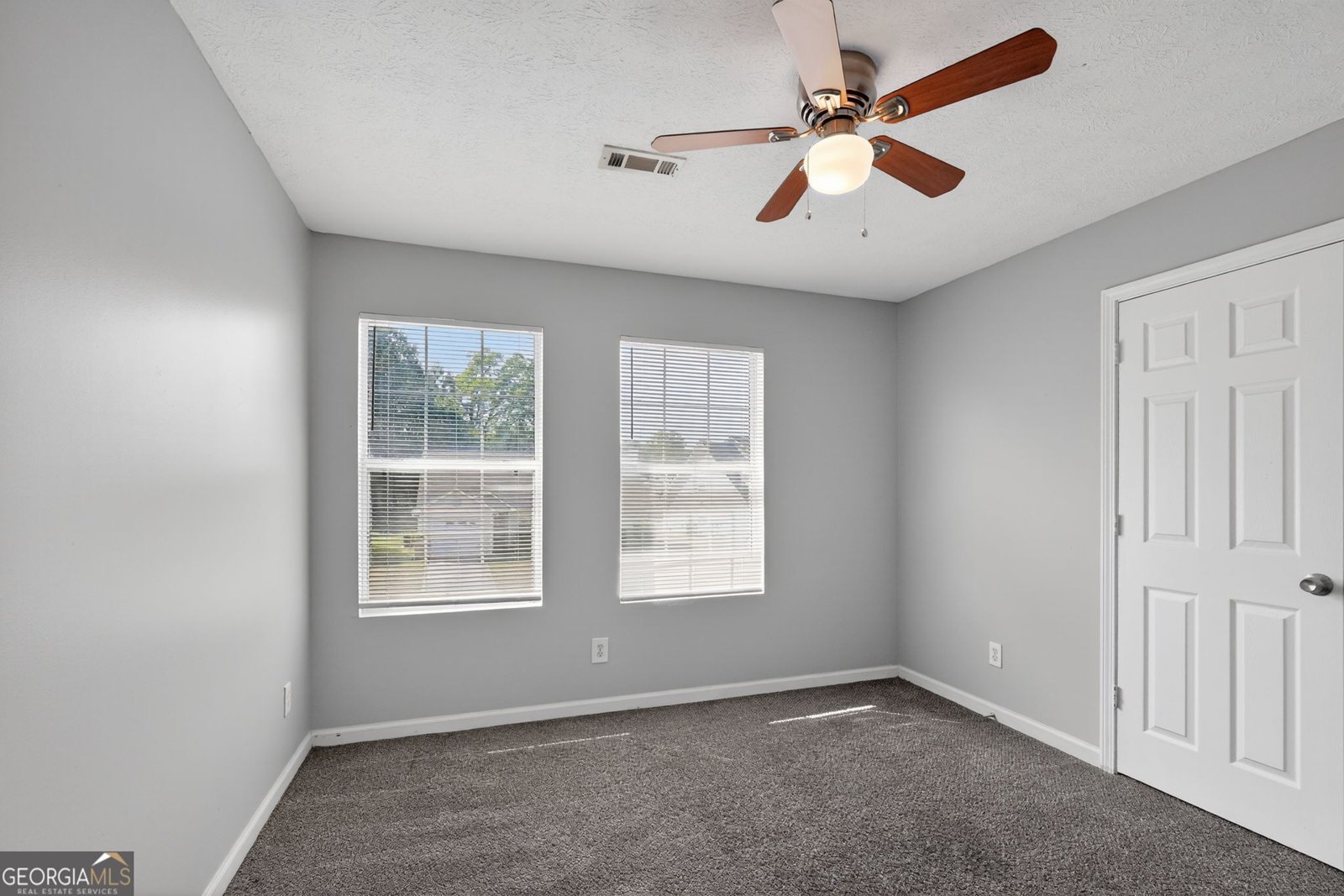 105 Inverness Trace Riverdale - Photo 12