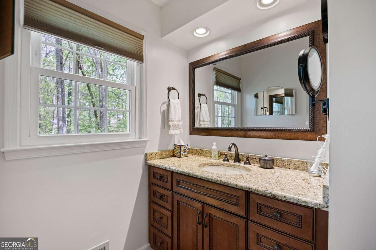 2058 Shillingwood Drive Kennesaw - Photo 15