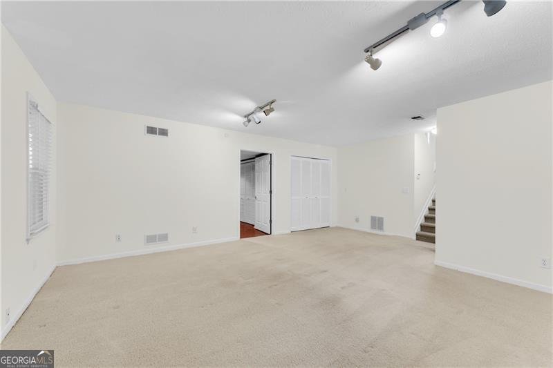 8910 Club River Drive Roswell - Photo 27