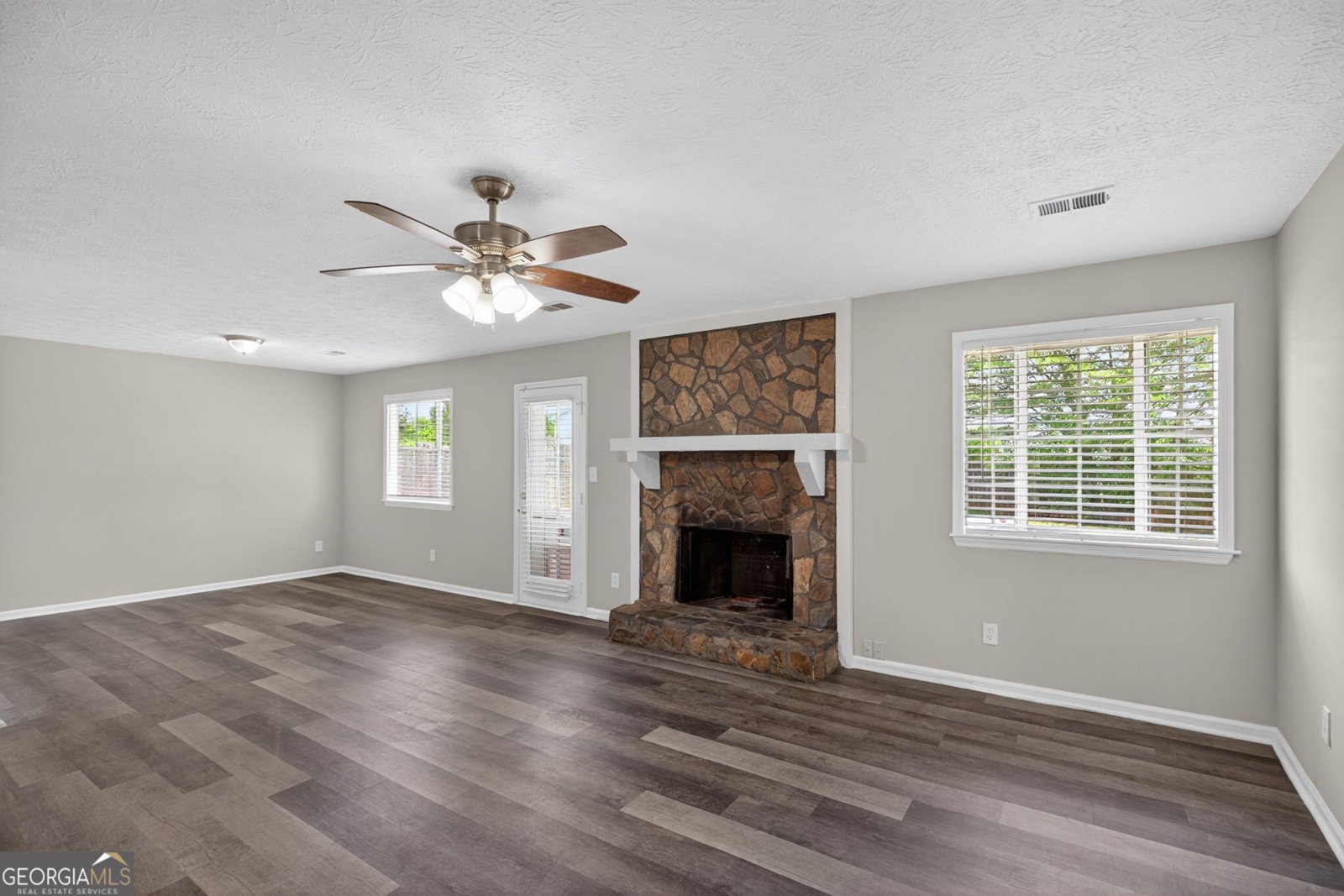 301 Deerfield Drive Jonesboro - Photo 7