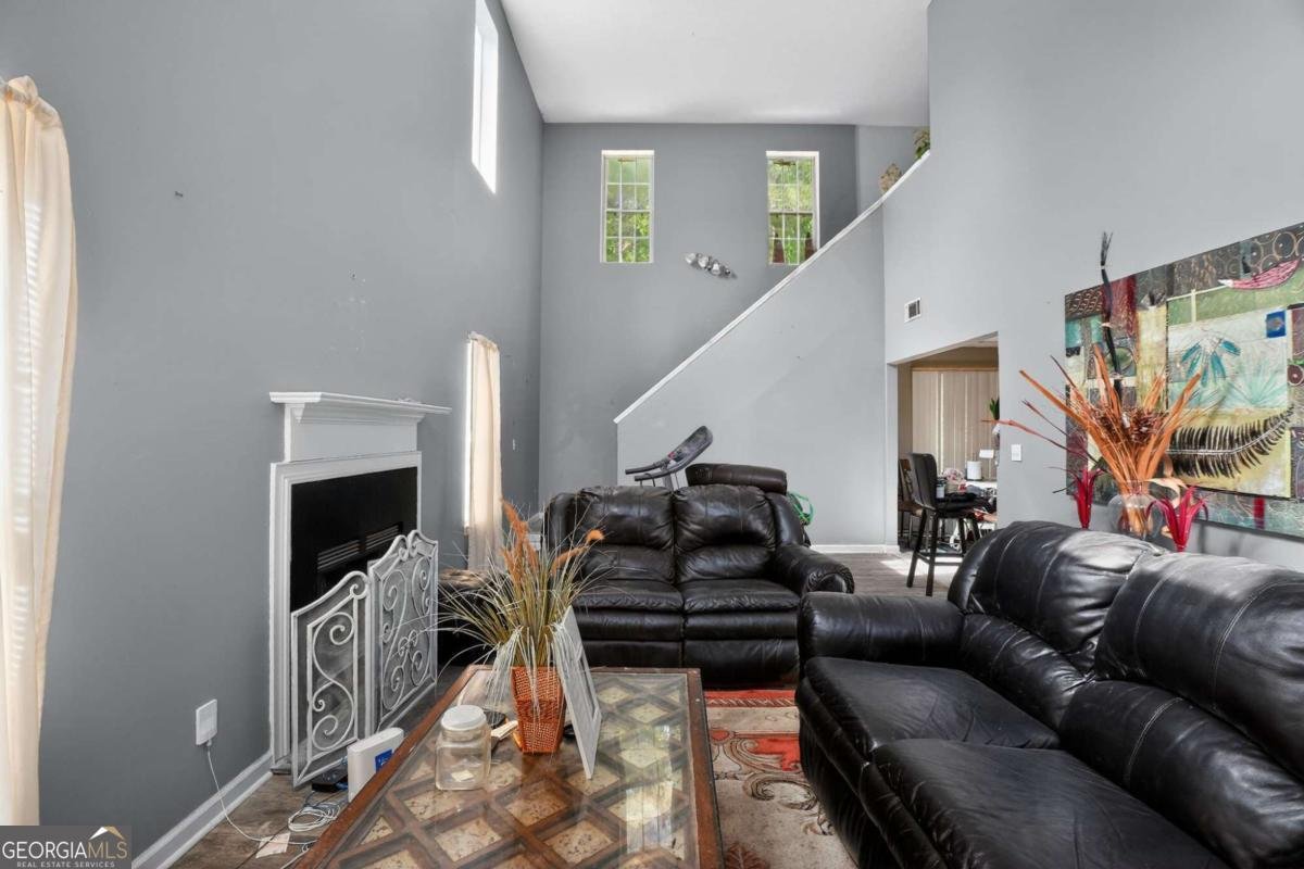 435 Burdett Ridge Court Atlanta - Photo 9