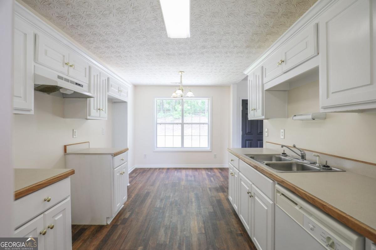 111 Nikki Court Milledgeville - Photo 10