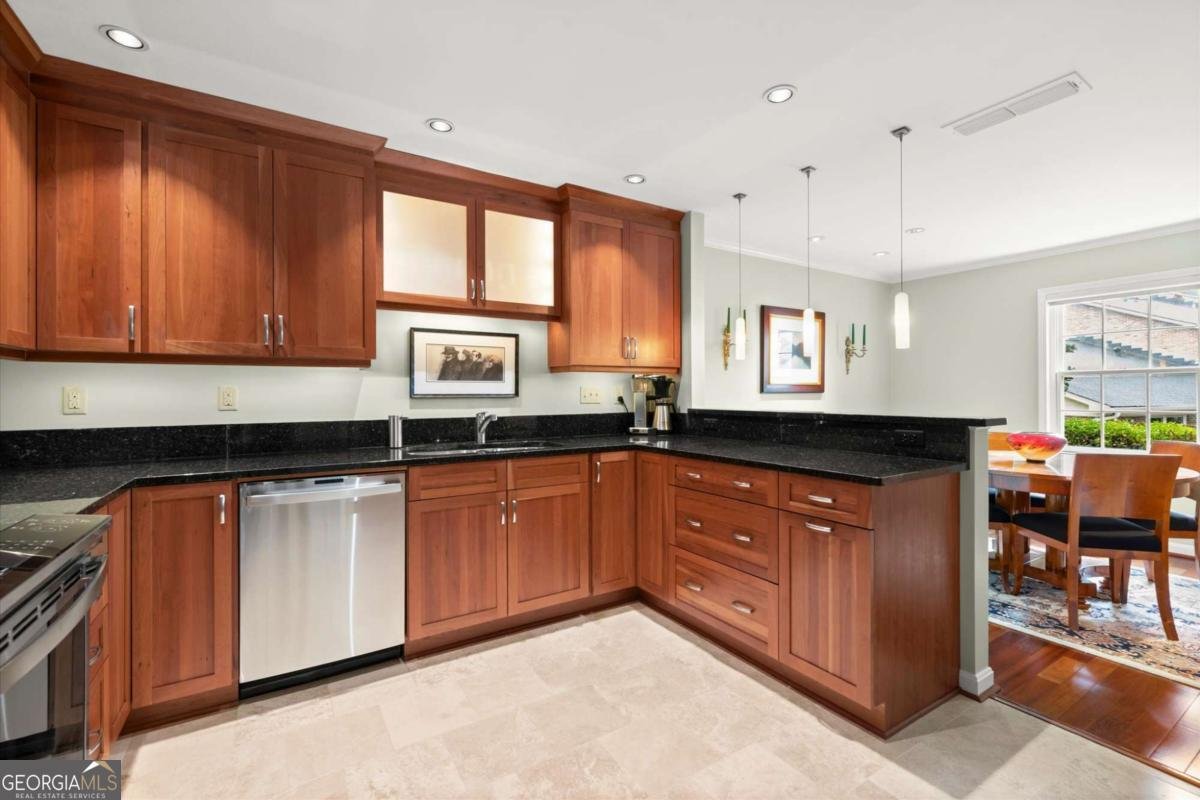 1646 Executive Park Lane Brookhaven - Photo 12