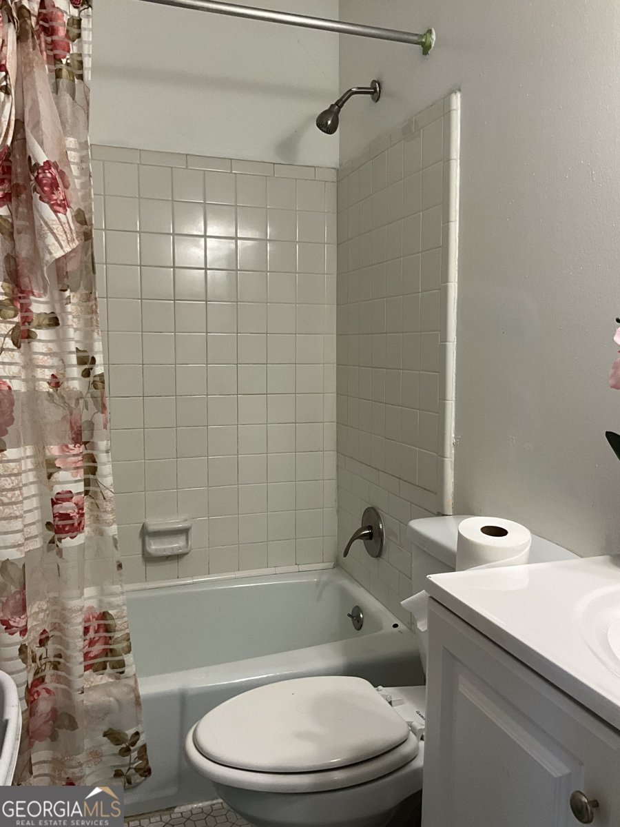 6146 Hickory dr Forest park - Photo 11