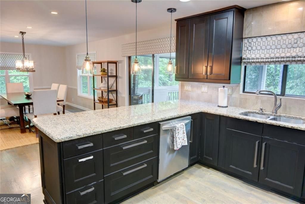6090 Weatherly Drive Sandy Springs - Photo 24