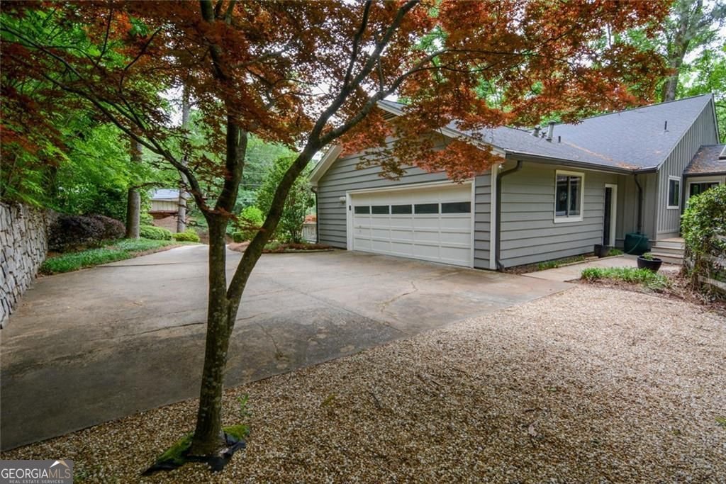 6090 Weatherly Drive Sandy Springs - Photo 58