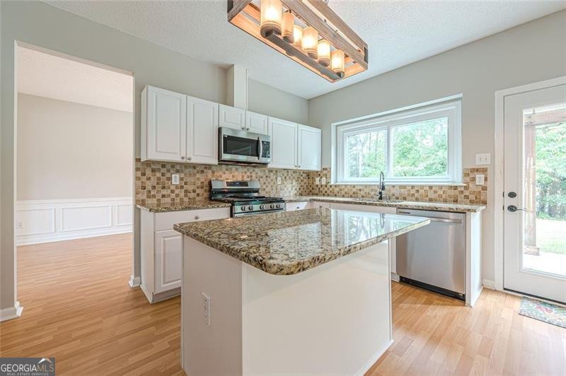3647 Thornbrooke Place Duluth - Photo 16