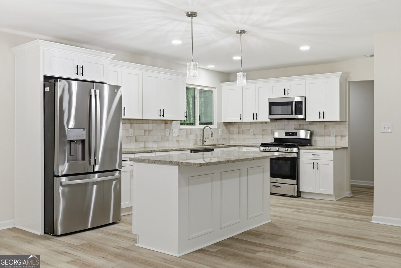5006 Galbraith Circle Stone Mountain - Photo 8