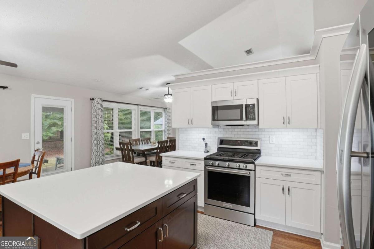 682 Fairmont Park Drive Dacula - Photo 10