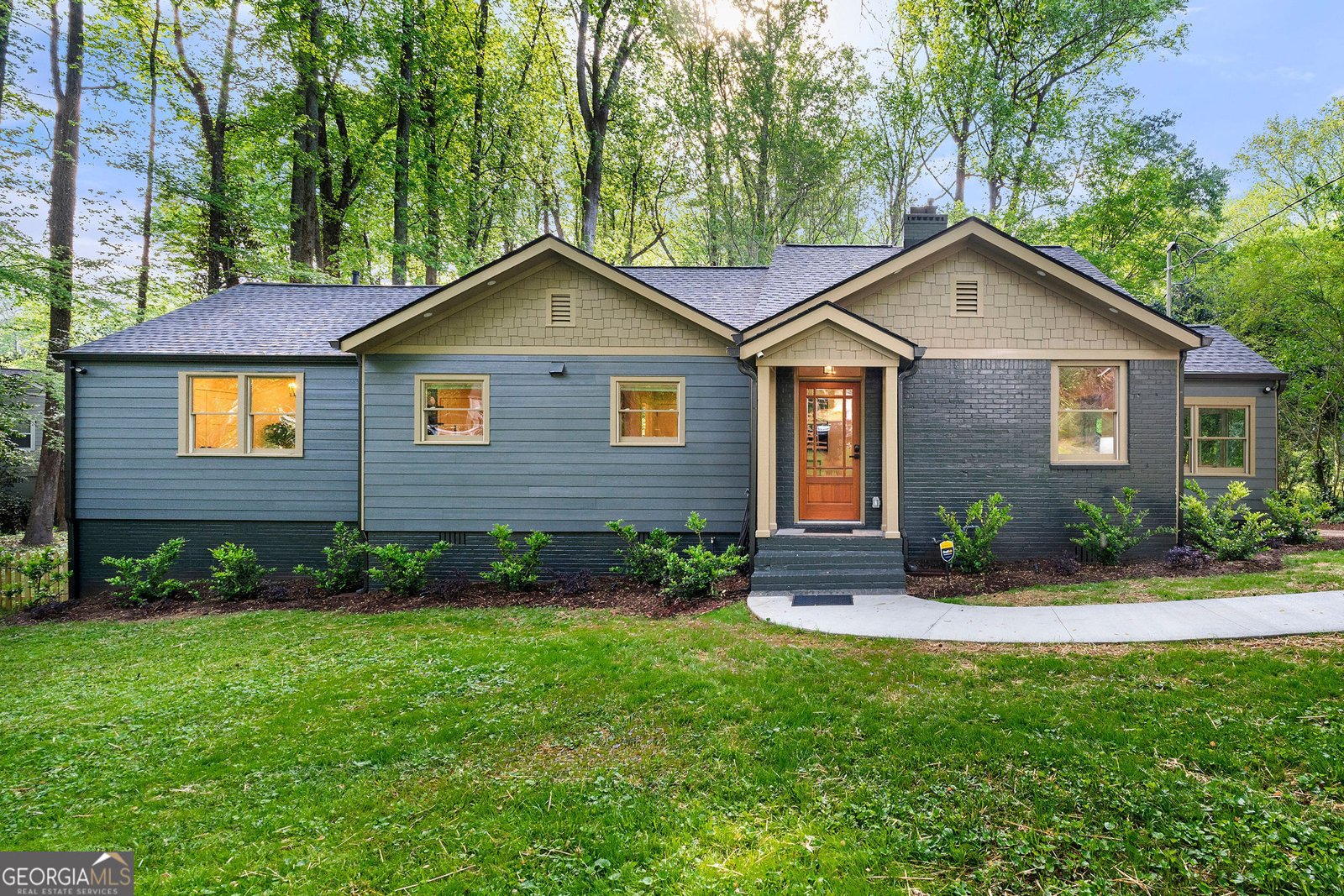 1186 Thomas Road Decatur - Photo 1