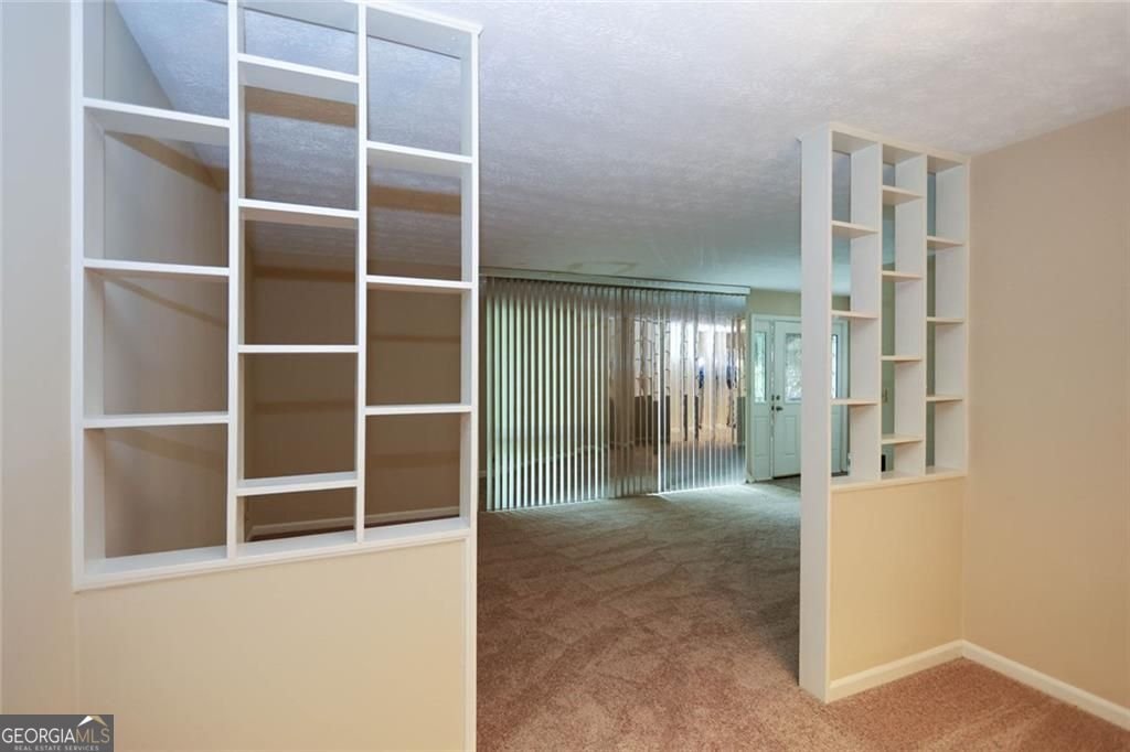 676 Elam Forest Court Stone Mountain - Photo 13