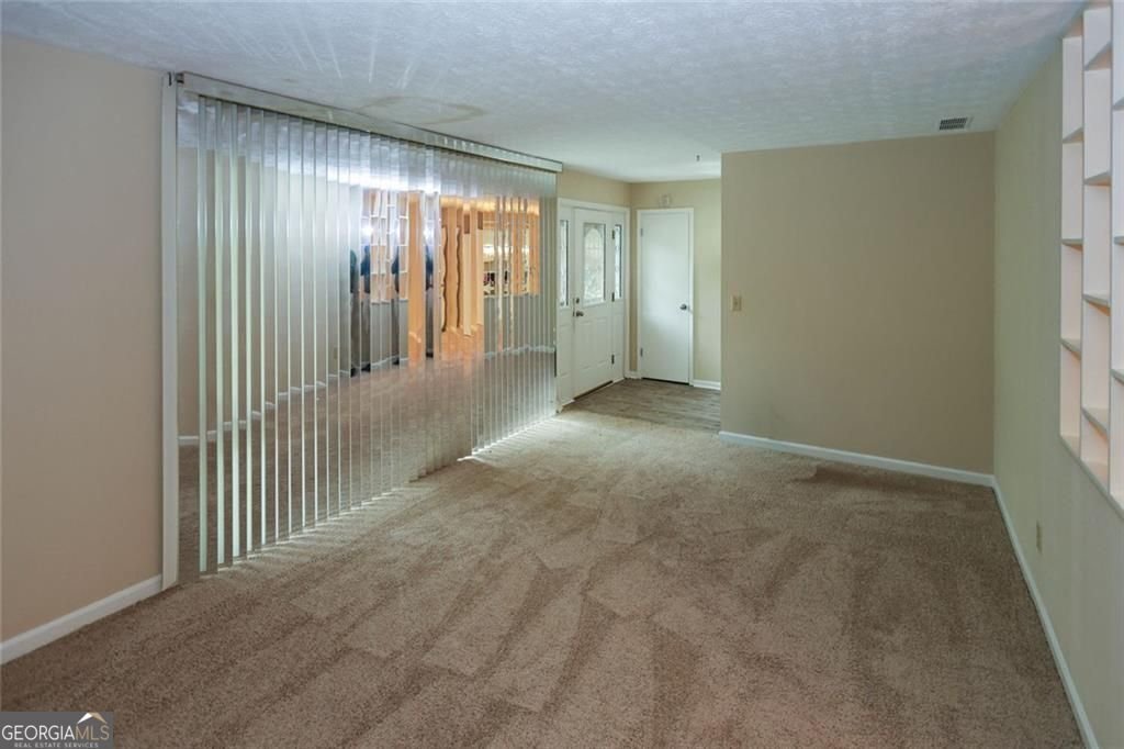 676 Elam Forest Court Stone Mountain - Photo 20