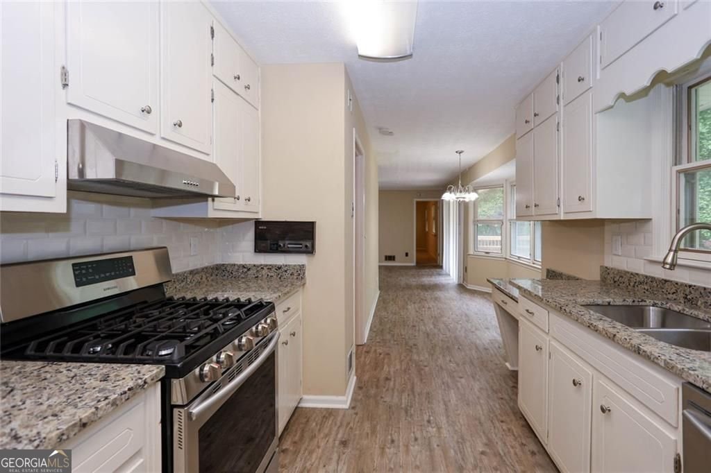 676 Elam Forest Court Stone Mountain - Photo 22