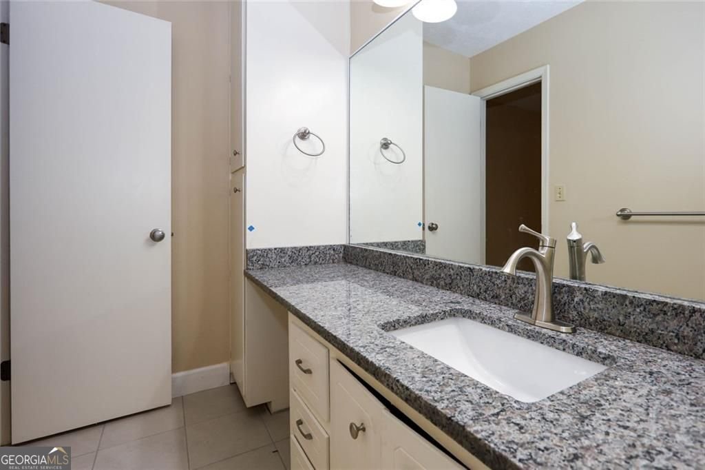 676 Elam Forest Court Stone Mountain - Photo 29