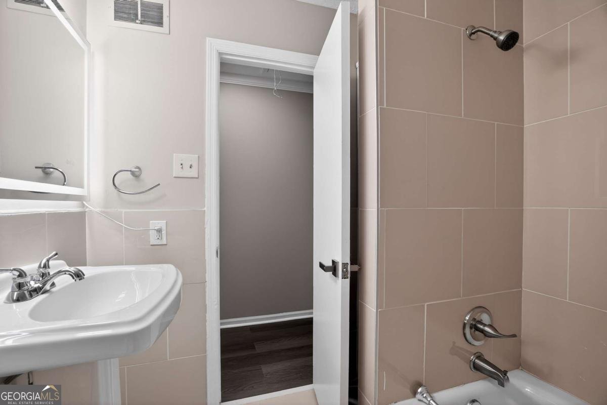 105 Glen Acres Court Decatur - Photo 10