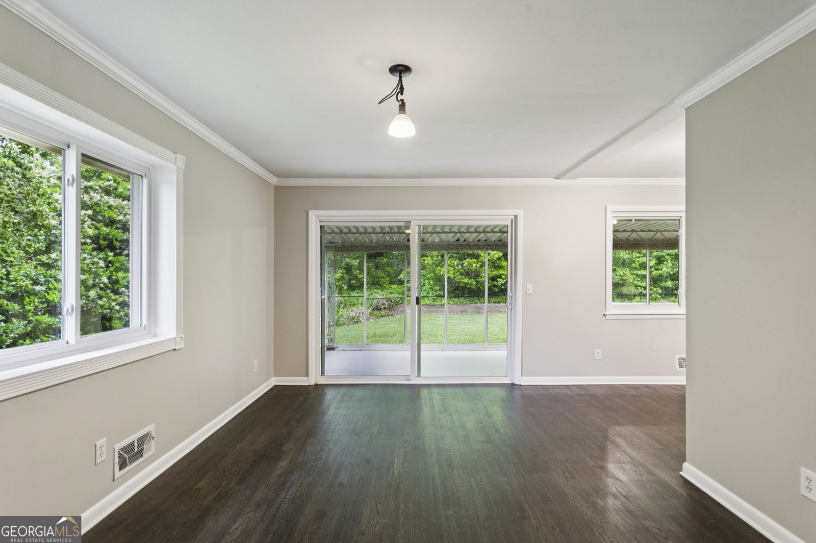 667 Brookline Drive Marietta - Photo 8