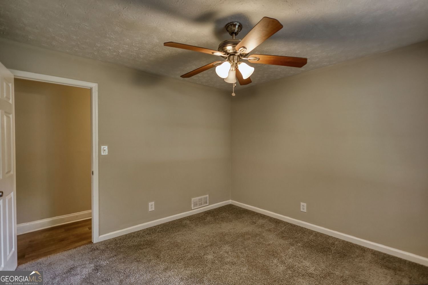 4000 Grove Trail Loganville - Photo 32