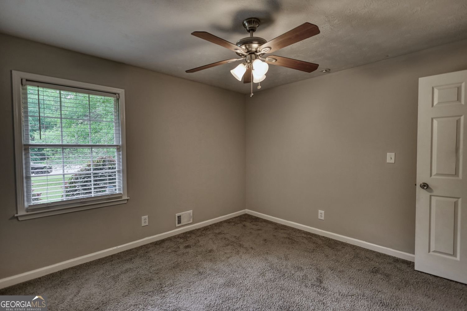 4000 Grove Trail Loganville - Photo 38