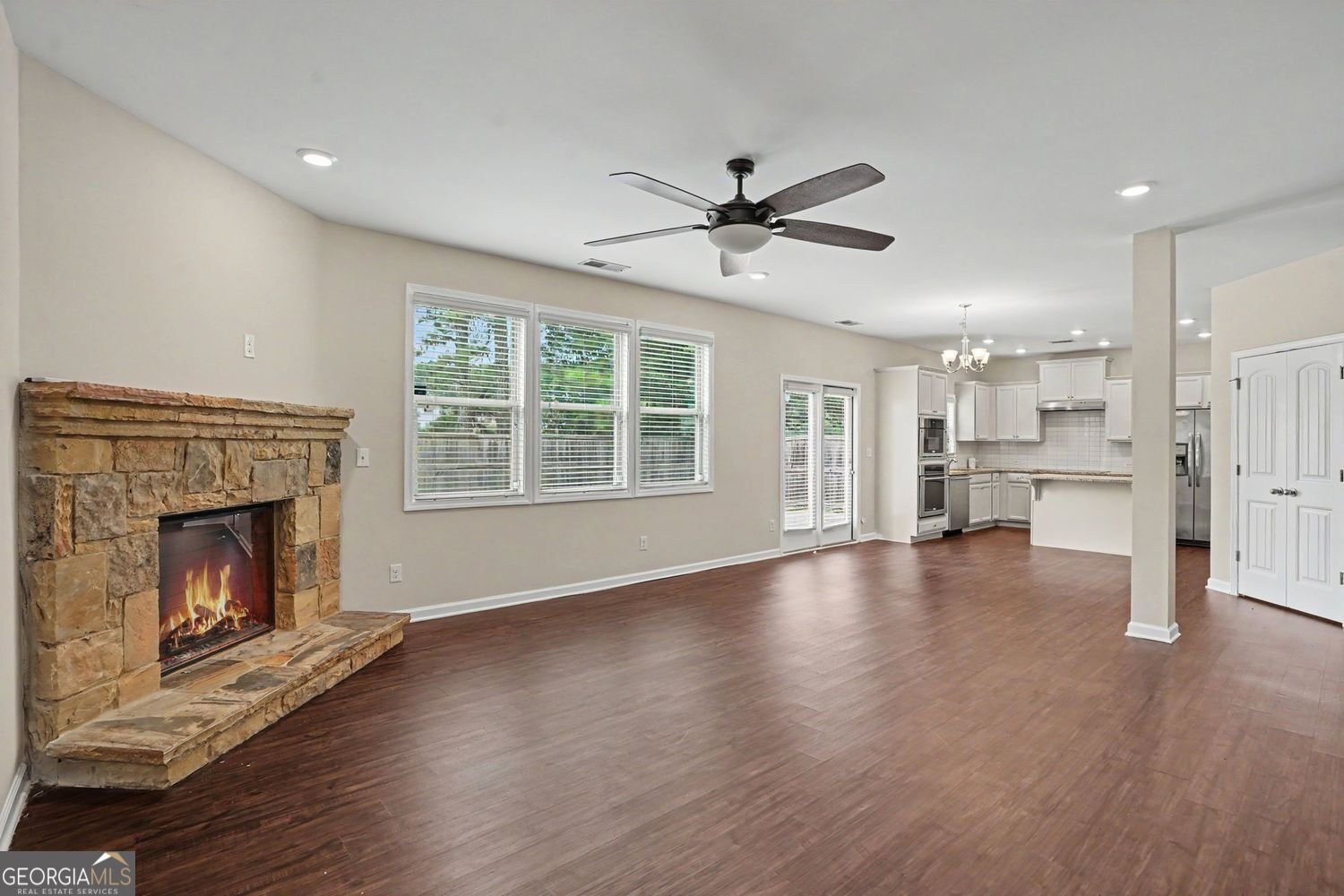 395 Meeting Street McDonough - Photo 6