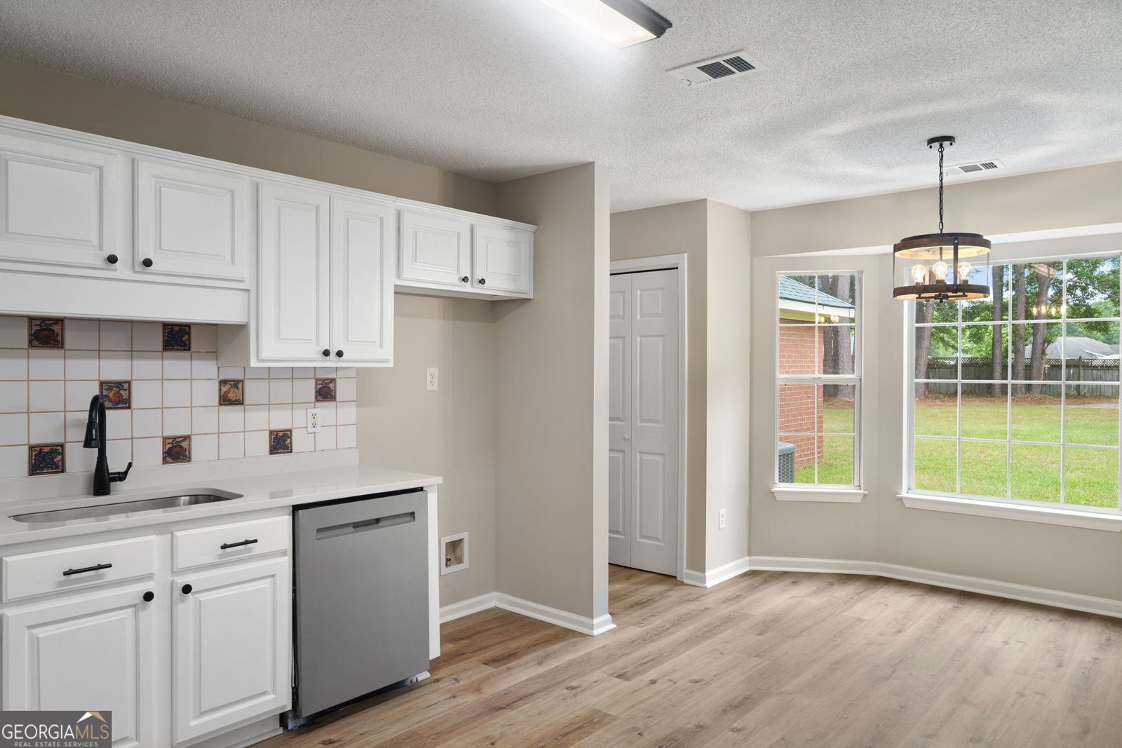 240 Pine View Drive Bloomingdale - Photo 10