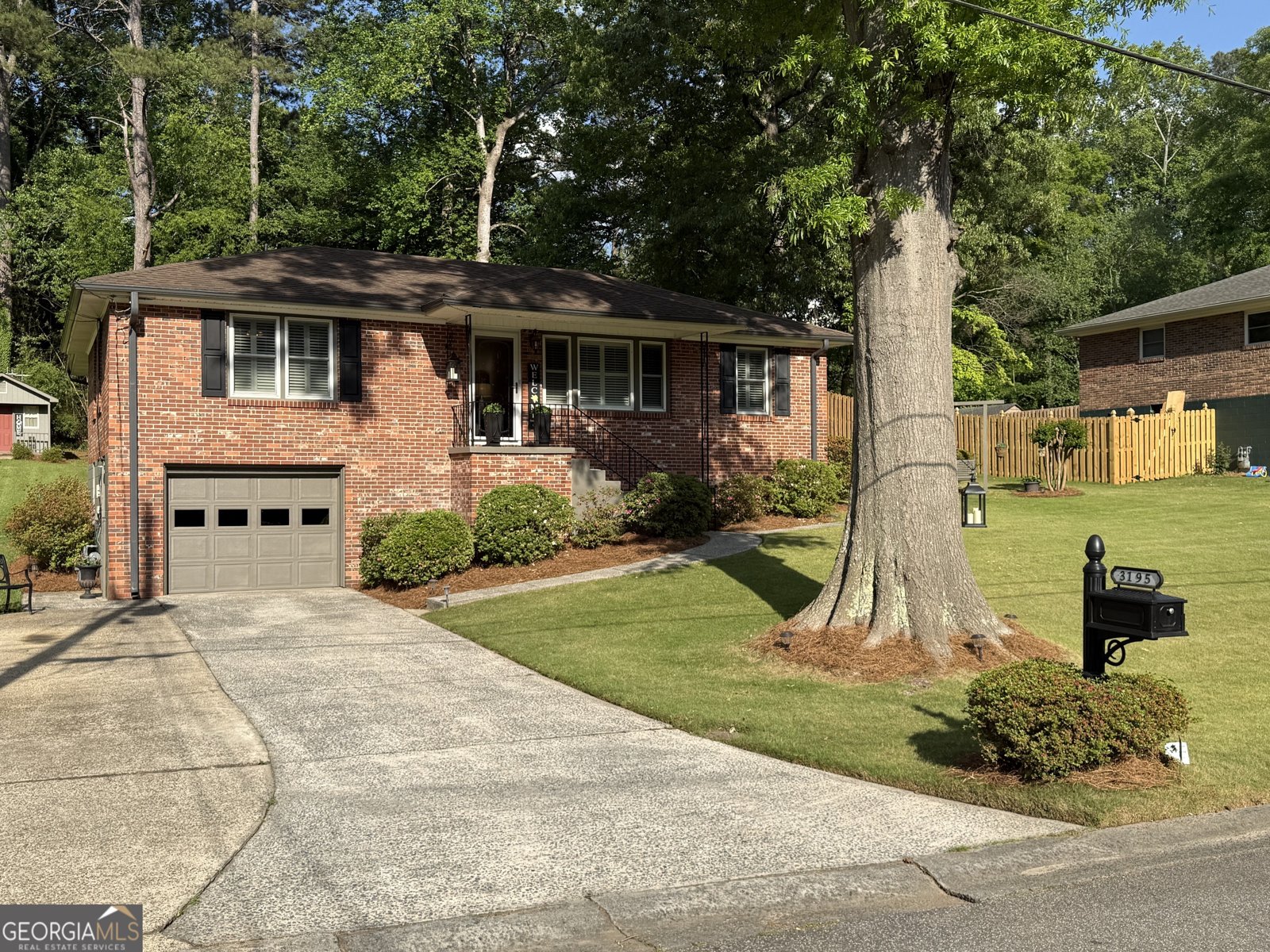 3195 Woodview Drive Smyrna - Photo 1