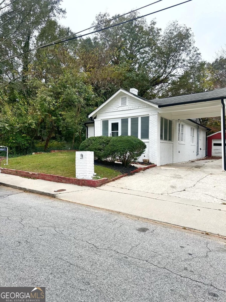 556 Holly St Atlanta - Photo 1