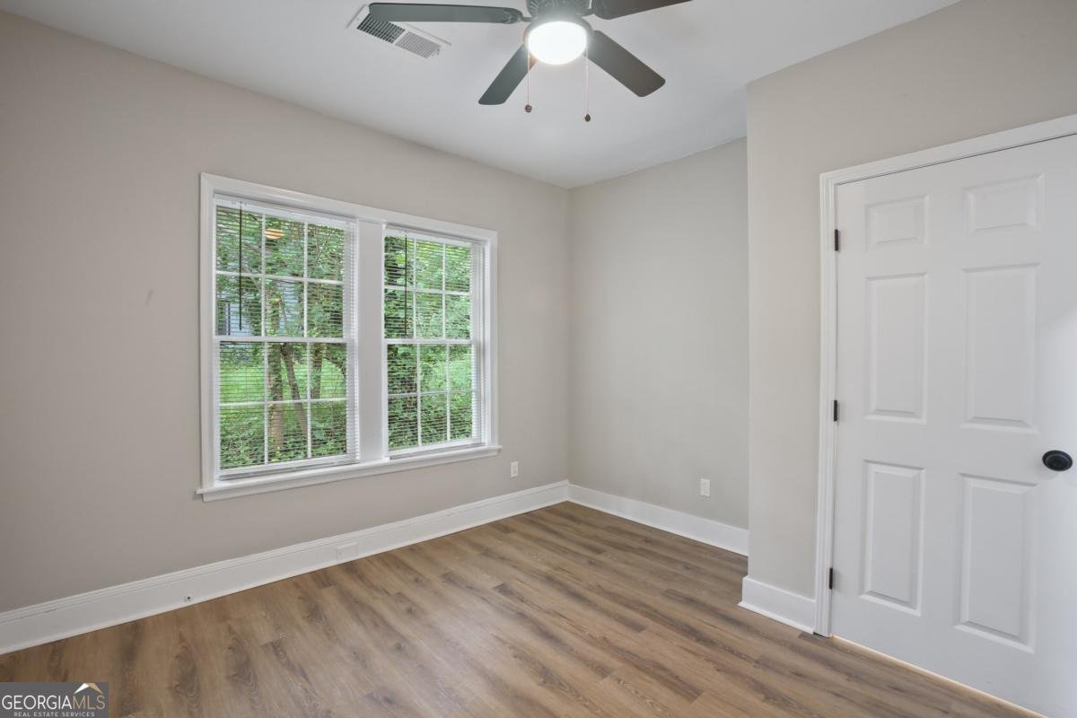 556 Holly St Atlanta - Photo 7