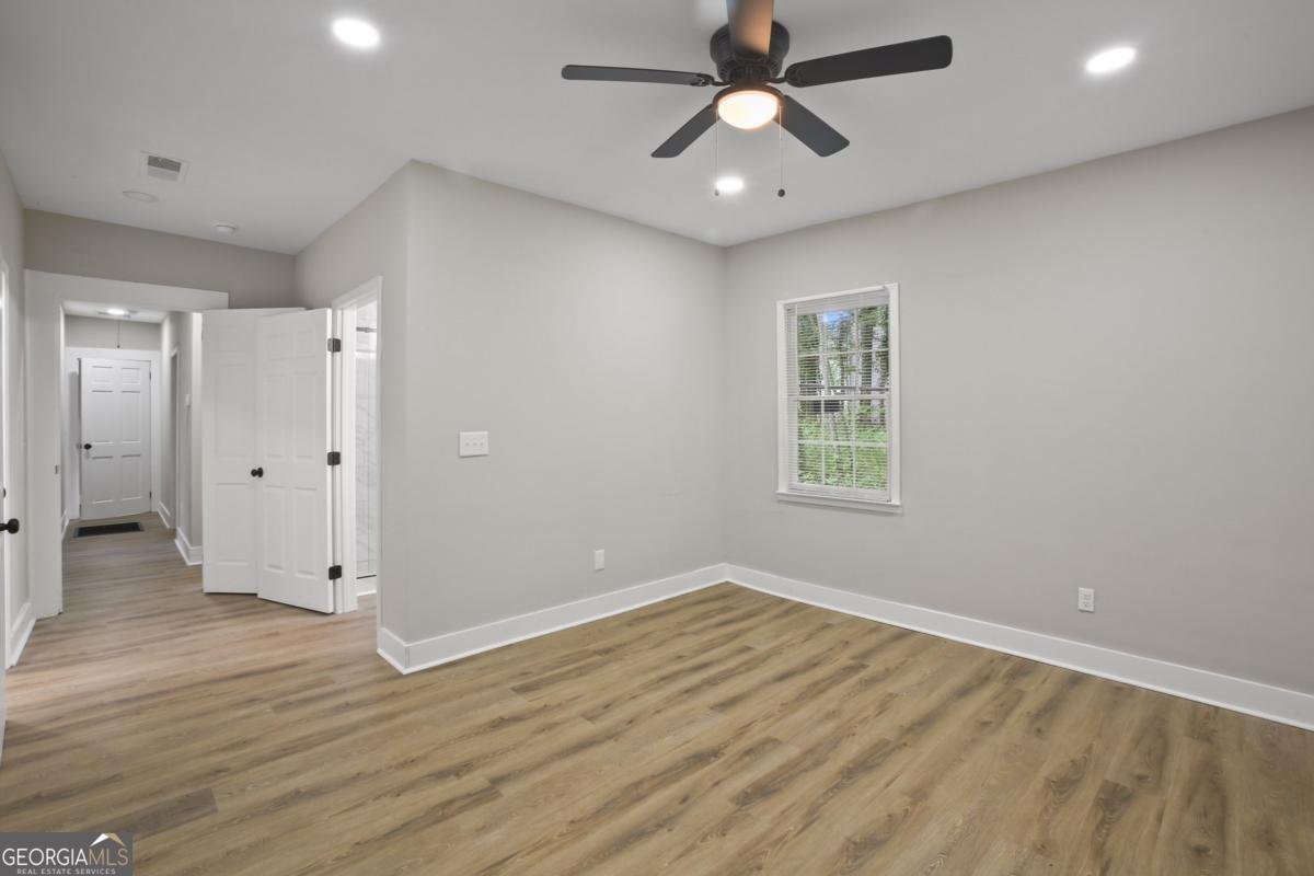 556 Holly St Atlanta - Photo 9