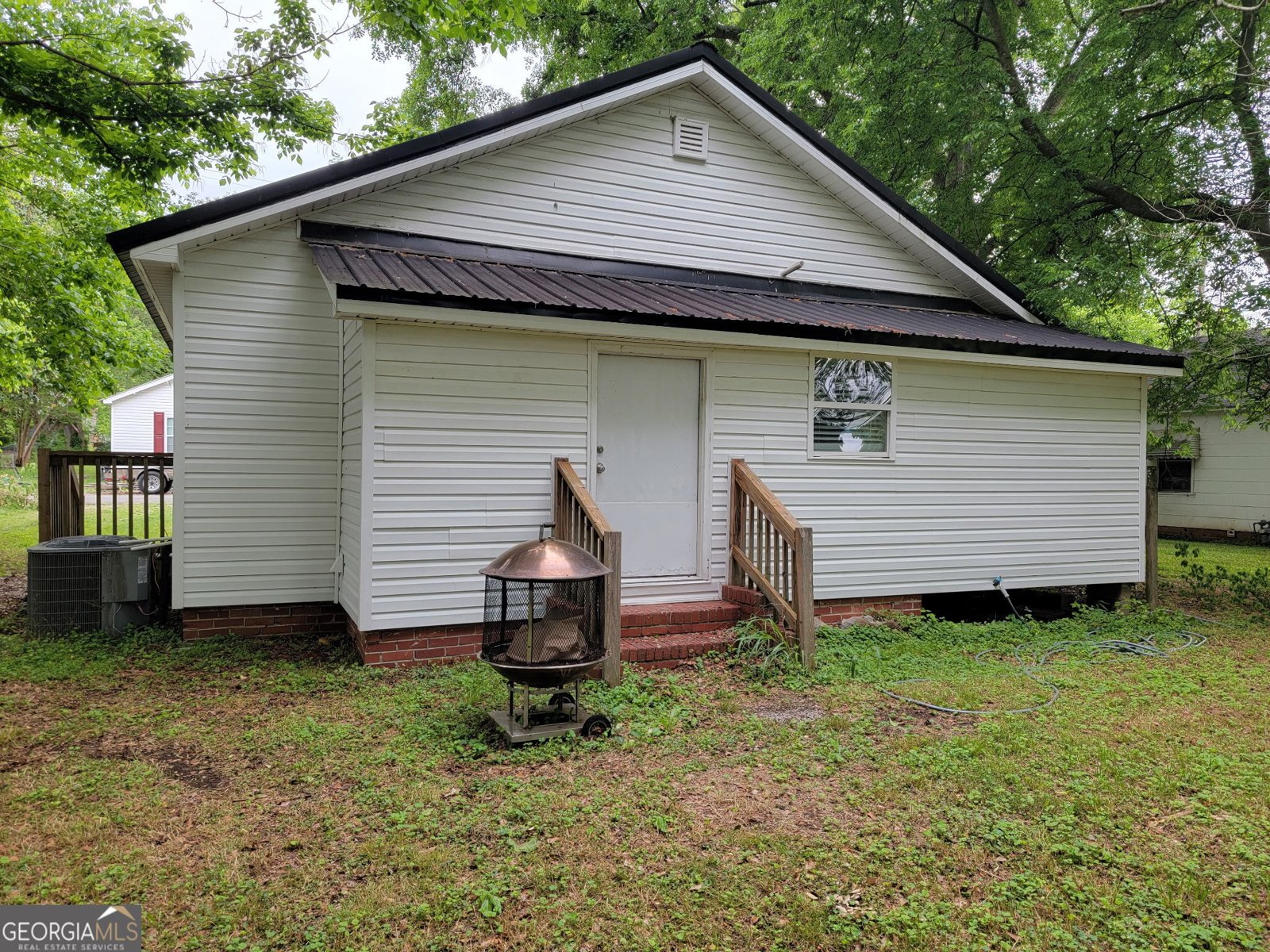 225 Given Street Summerville - Photo 10