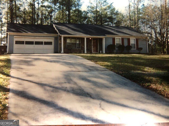 250 Winona Drive Fayetteville - Photo 1