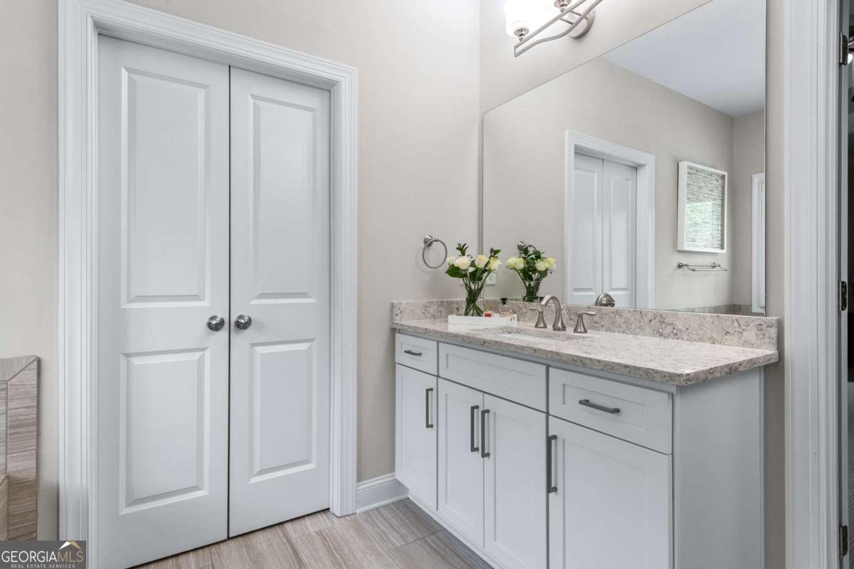 4540 Hawthorne Court Milton - Photo 31