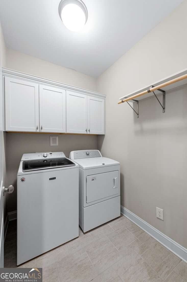 4540 Hawthorne Court Milton - Photo 32