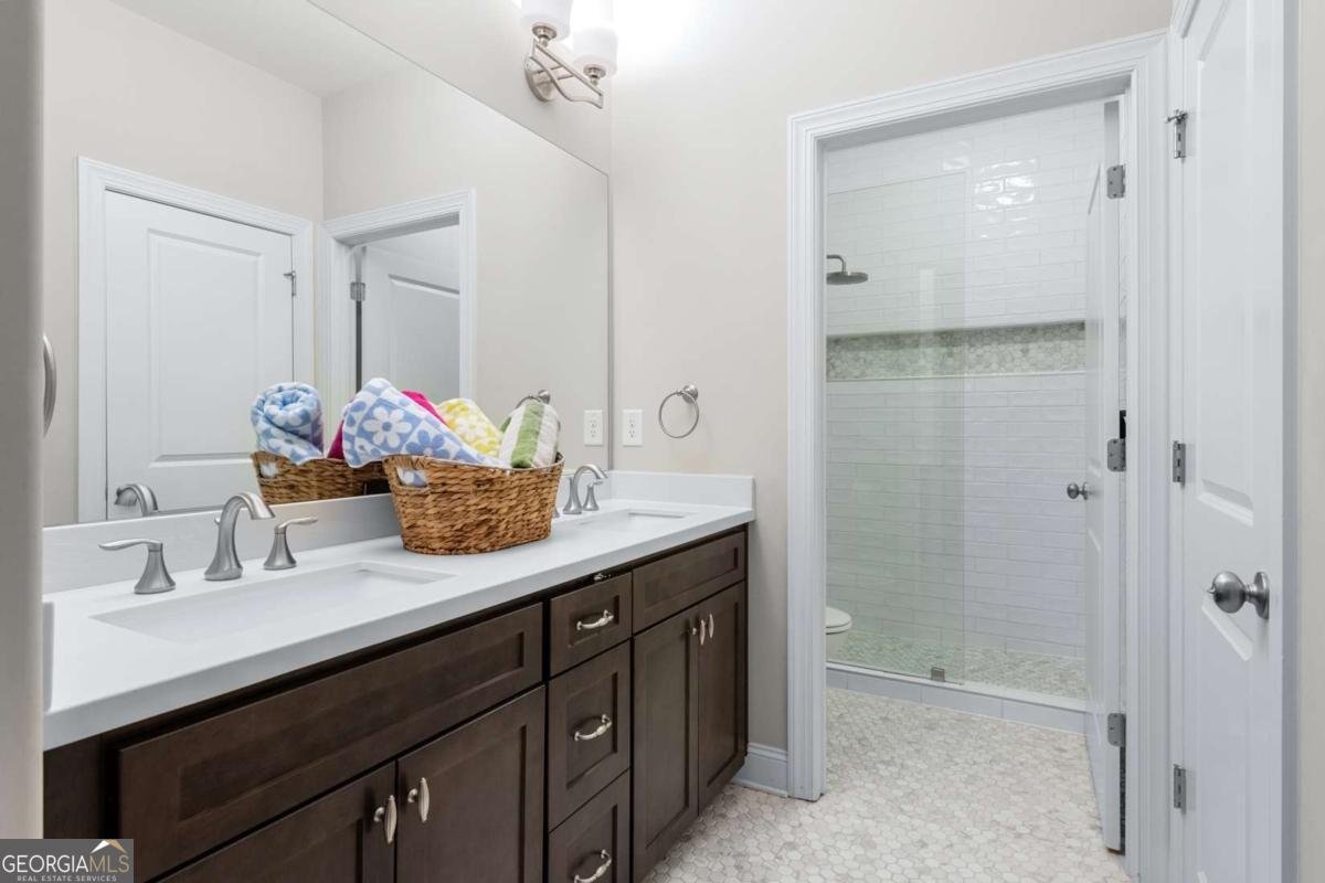 4540 Hawthorne Court Milton - Photo 34