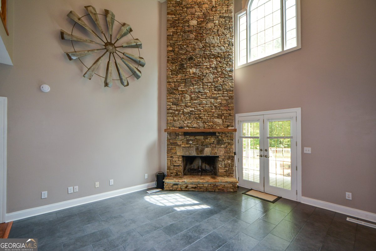 3426 Clarks Bridge Road Gainesville - Photo 7