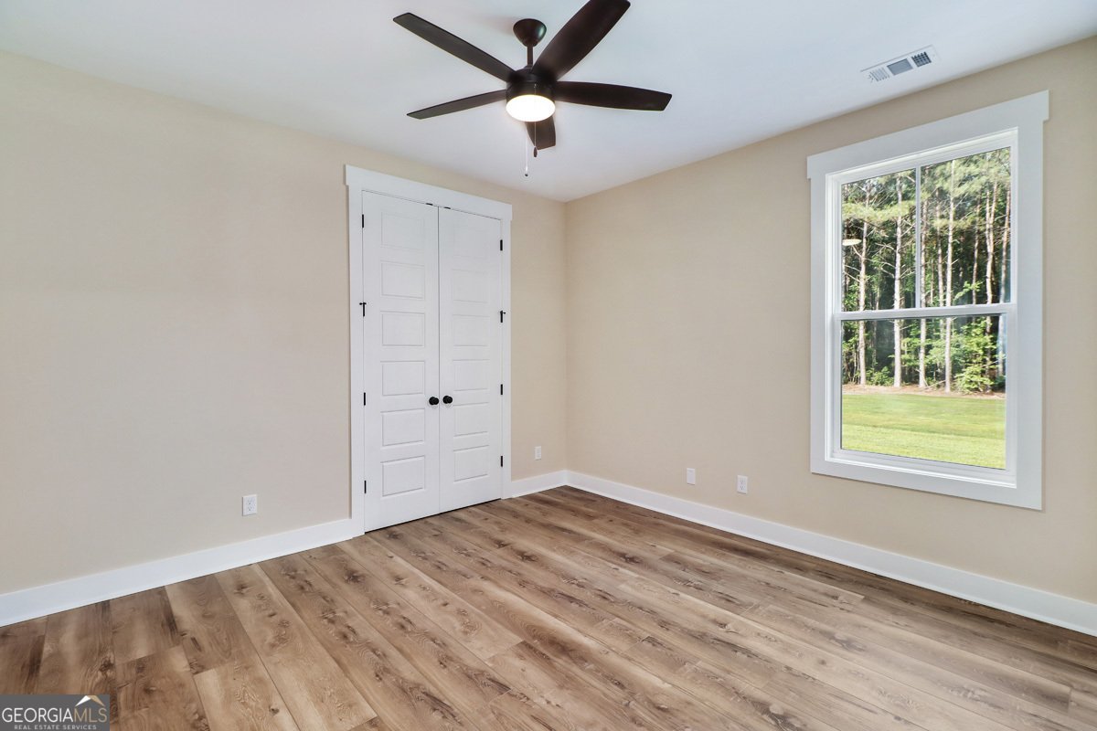 100 Roberts Road Springfield - Photo 15