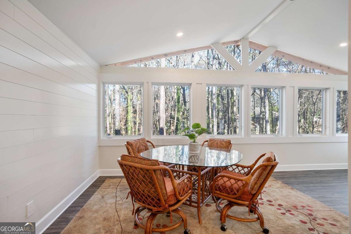 734 Olde Towne Lane Marietta - Photo 8