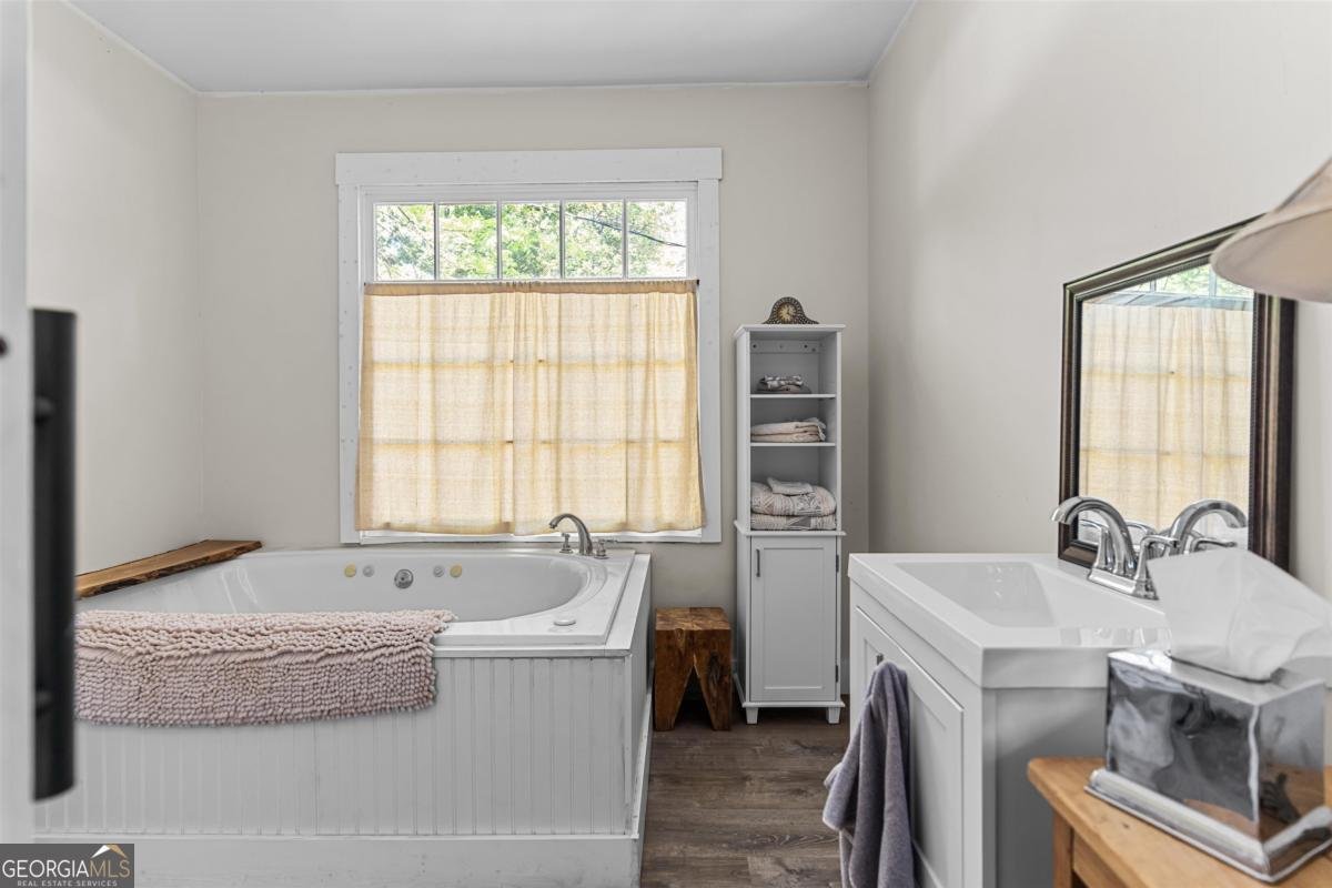 403 Main Street Greensboro - Photo 27