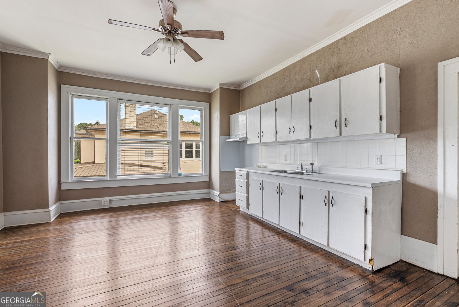 158 Hand Avenue Pelham - Photo 6