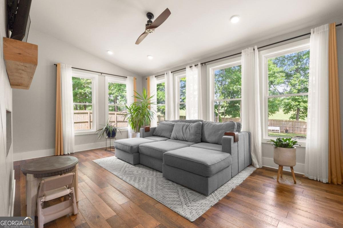5971 Park Bay Court Flowery Branch - Photo 21