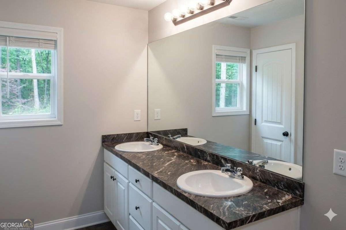 99 Southwood Drive Danielsville - Photo 12