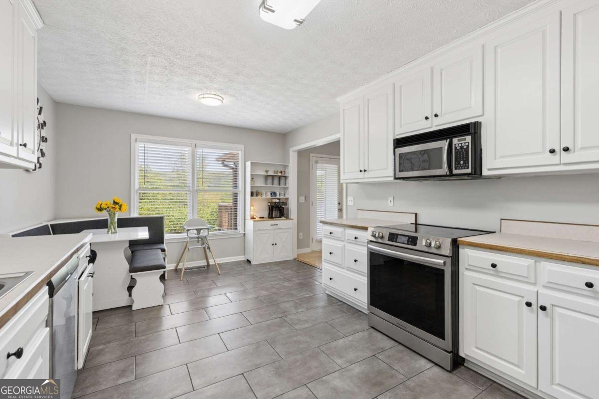 135 Chimney Way Fairmount - Photo 7