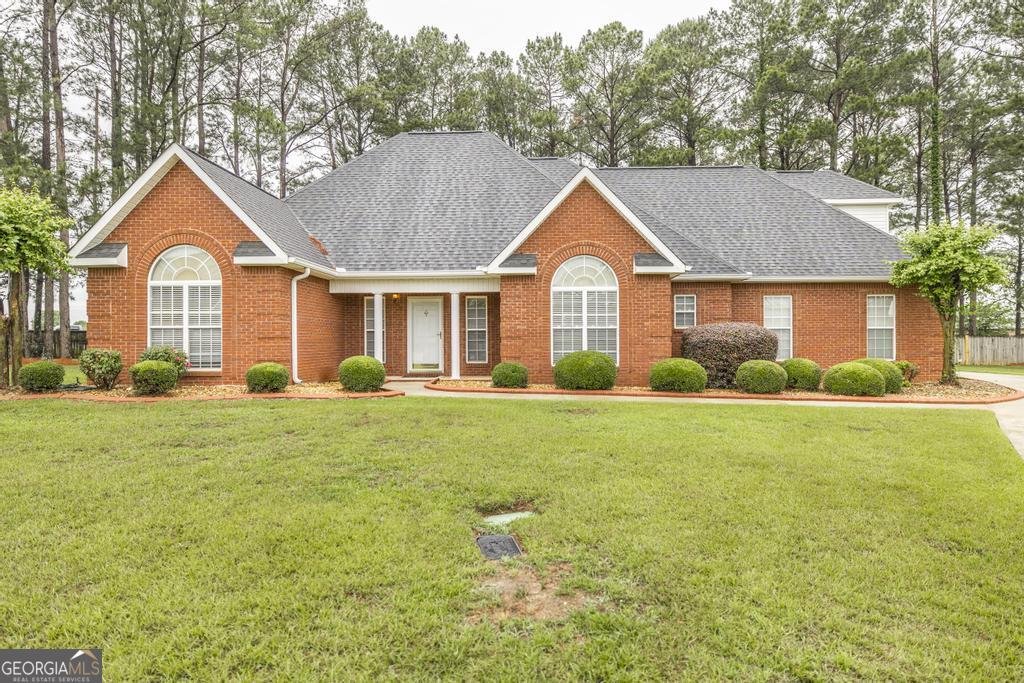 102 Ashton Court Warner Robins - Photo 1