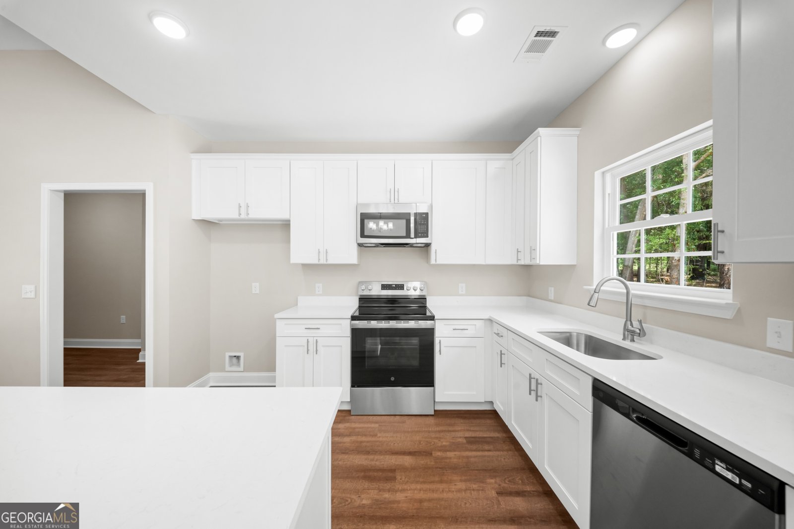 549 Oakwood Drive Statesboro - Photo 10