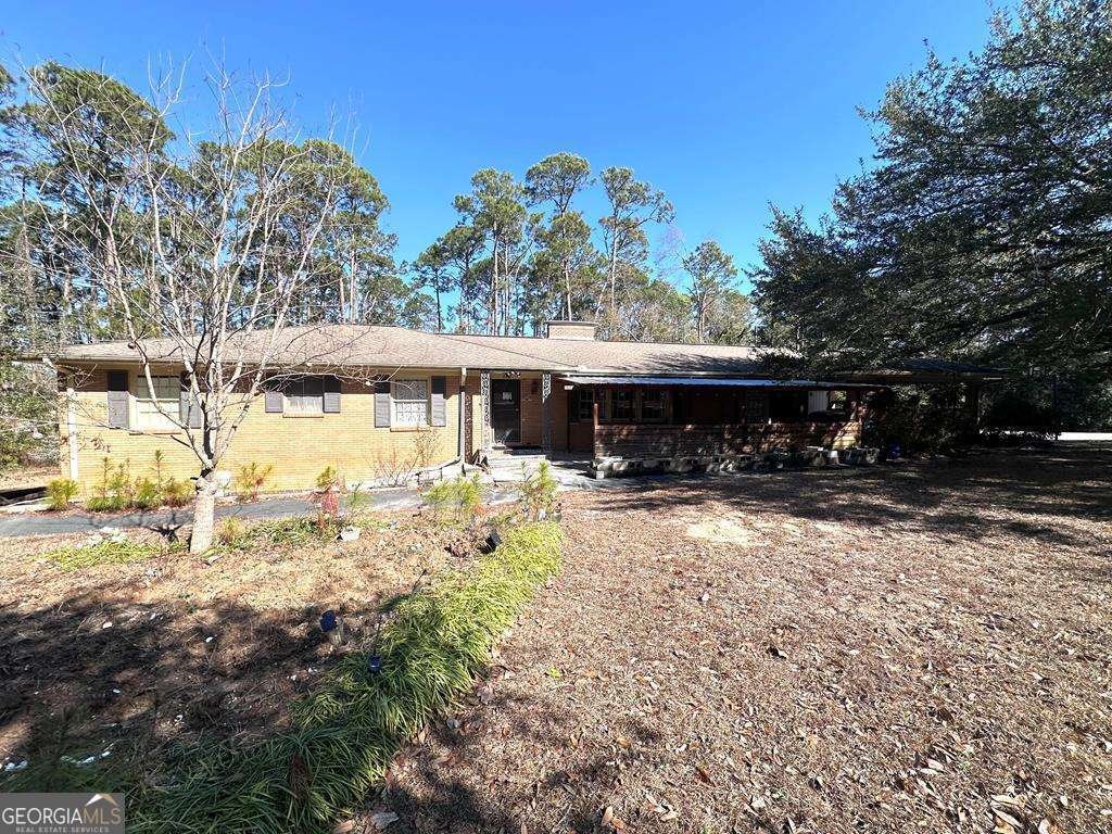 172 Leo Trapnell Avenue Lyons - main photo