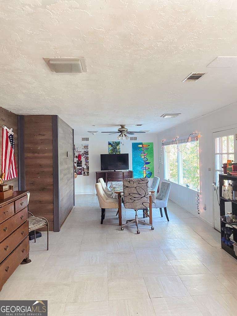 172 Leo Trapnell Avenue Lyons - Photo 6