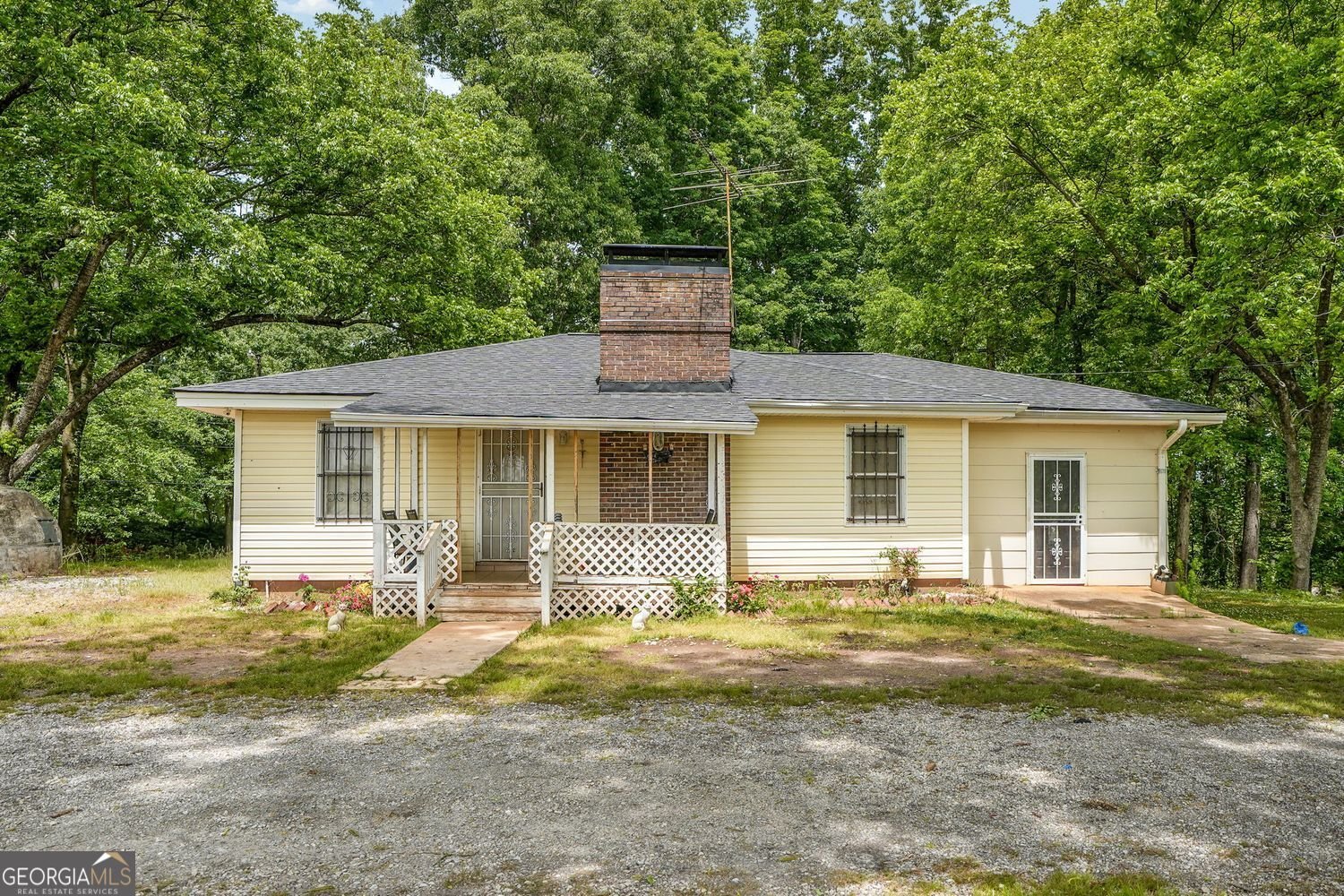 3911 Blackstock Road Talmo - Photo 1