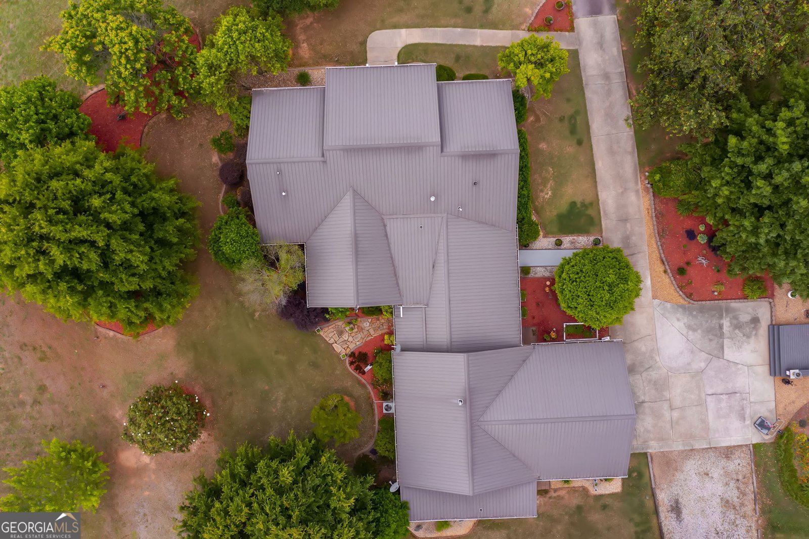 1021 Broughton Lane Newborn - Photo 58