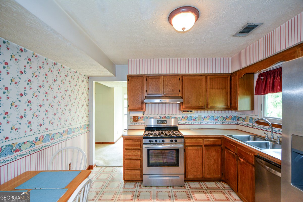 183 Timothy Lane Lilburn - Photo 15